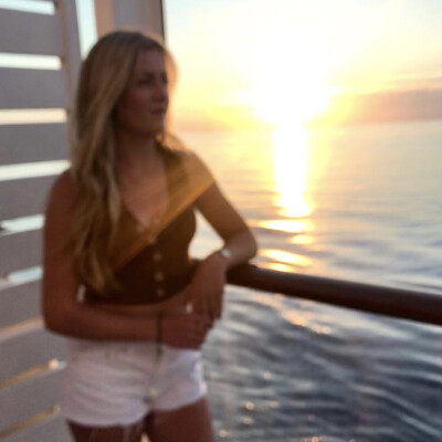 Iris zoekt een Kamer / Appartement / Studio in Nijmegen